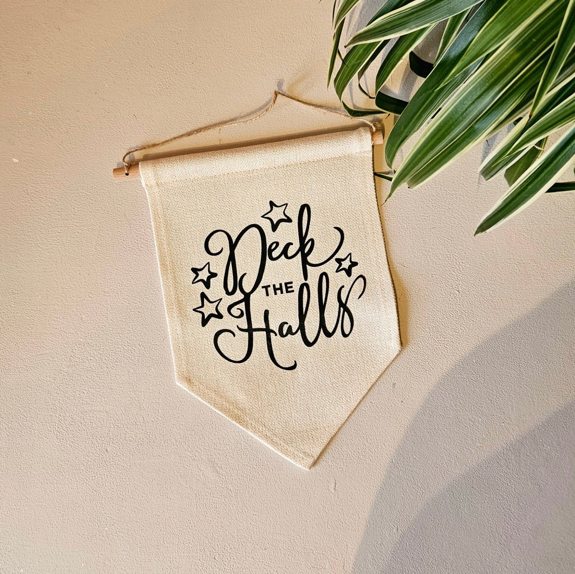 Deck the Halls Festive Quote Pennant - F&B Crafts - F&B Crafts