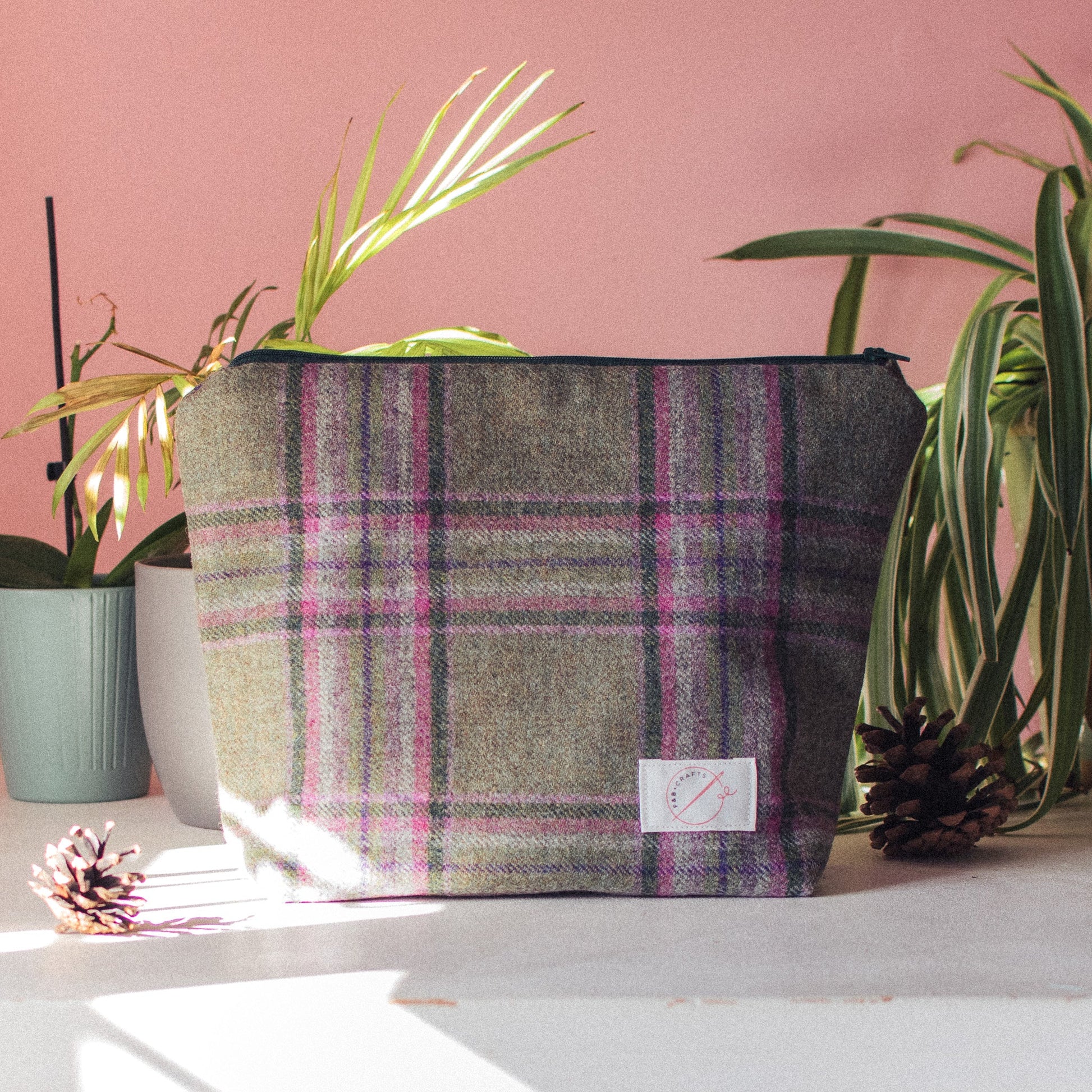 Meadow Tweed Wash Bag/Make-Up Bag - F&B Crafts - F&B Handmade