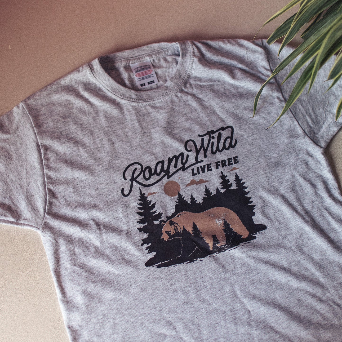 Roam Wild Live Free Bear Graphic T-Shirt - F&B Crafts - Fox & Co Apparel